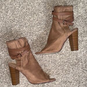 NanaMacs Ankle Booties